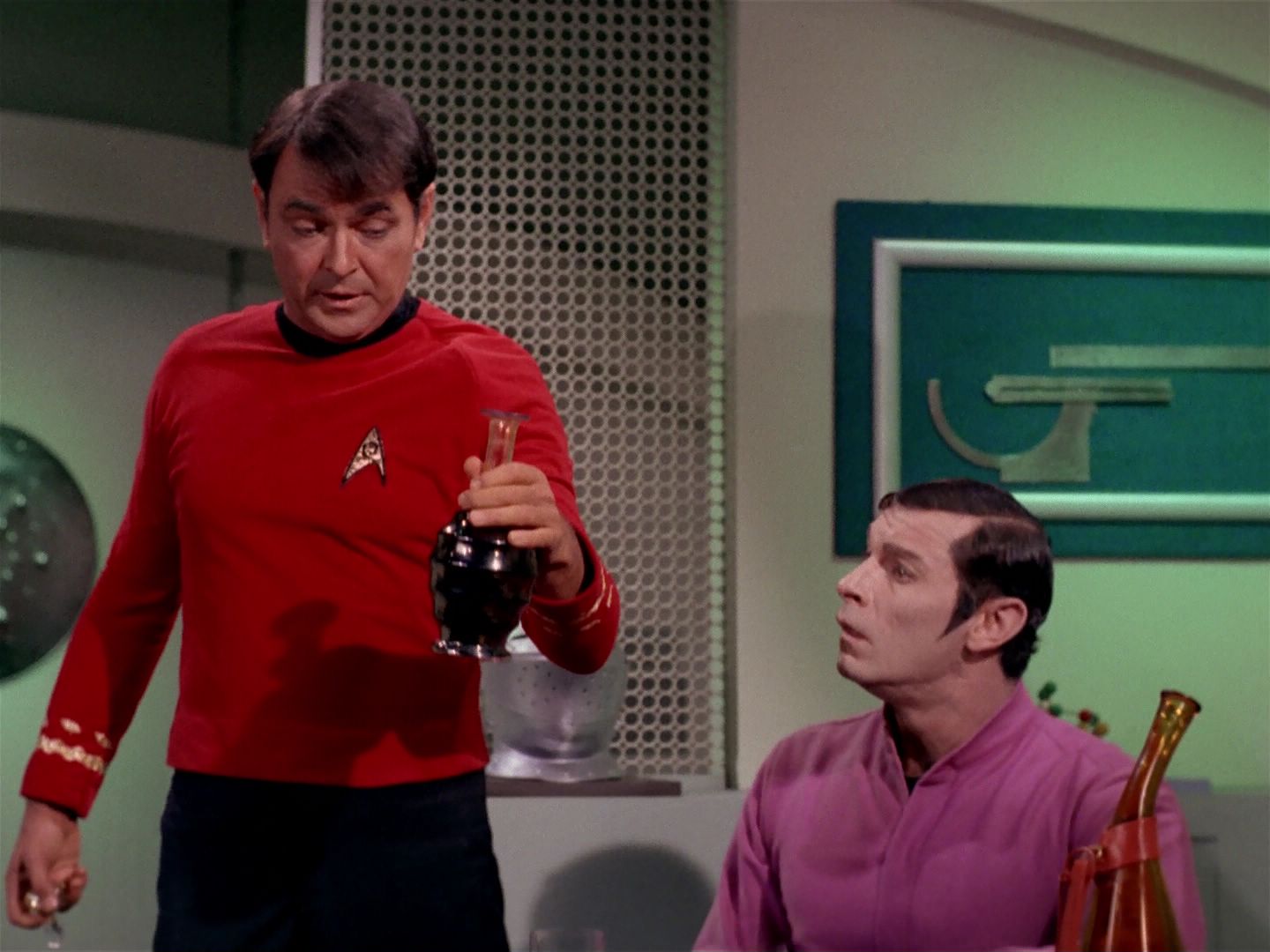 ariane179254_StarTrek_2x22_ByAnyOtherName_2530.jpg