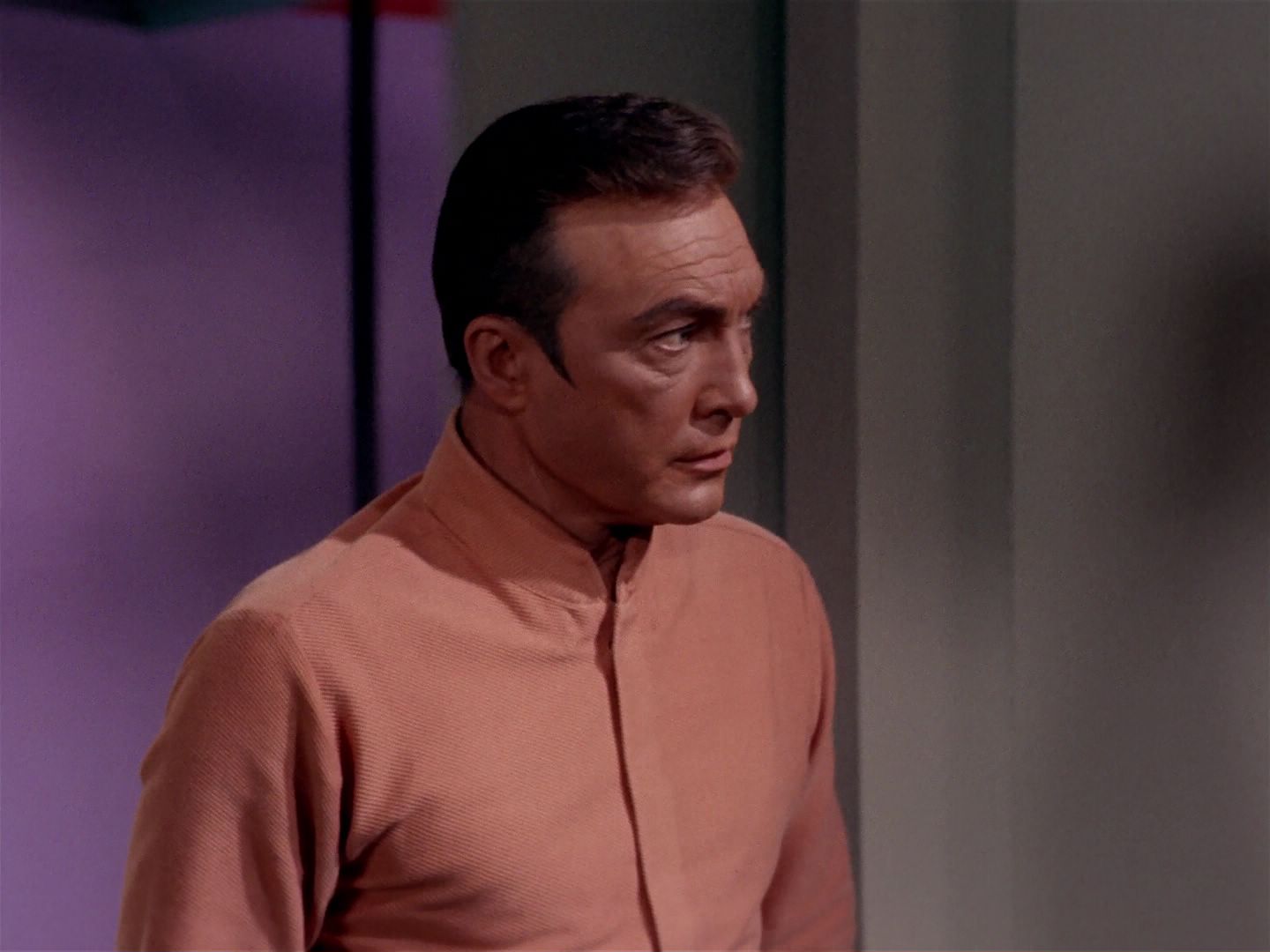 ariane179254_StarTrek_2x22_ByAnyOtherName_2549.jpg
