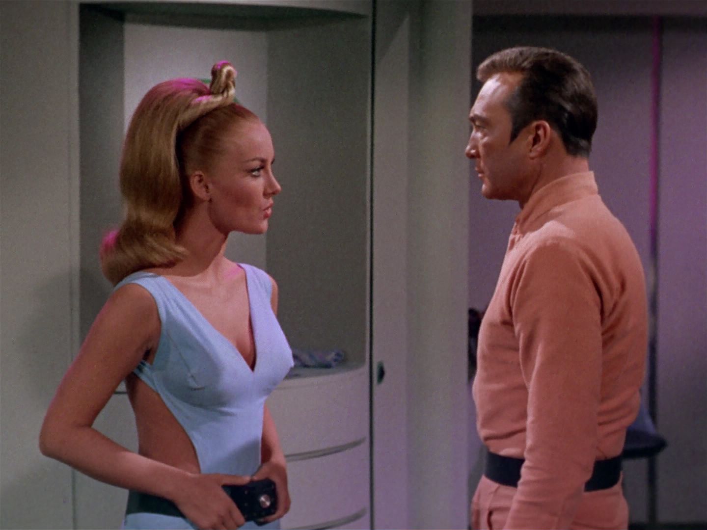 ariane179254_StarTrek_2x22_ByAnyOtherName_2576.jpg