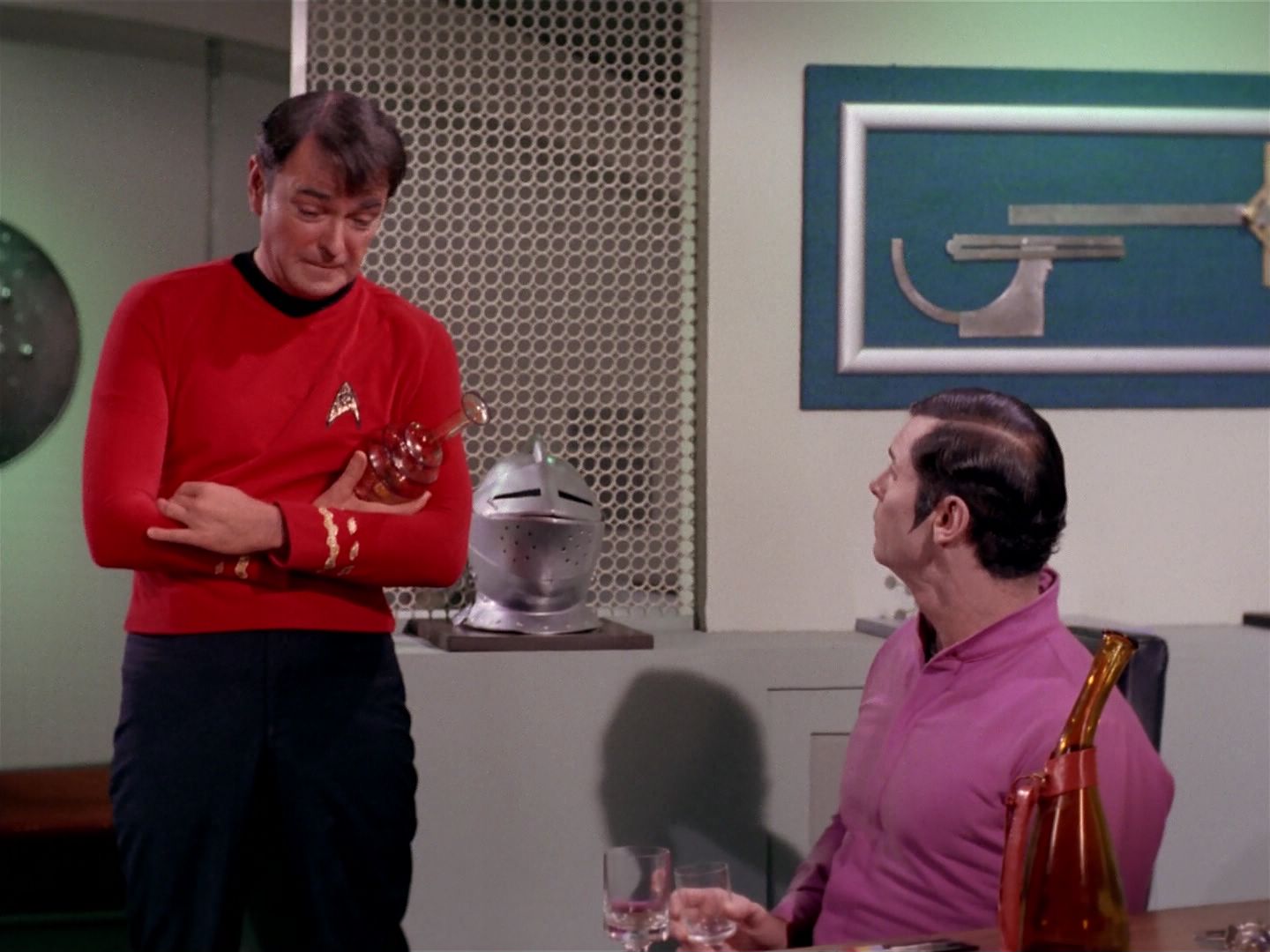 ariane179254_StarTrek_2x22_ByAnyOtherName_2646.jpg