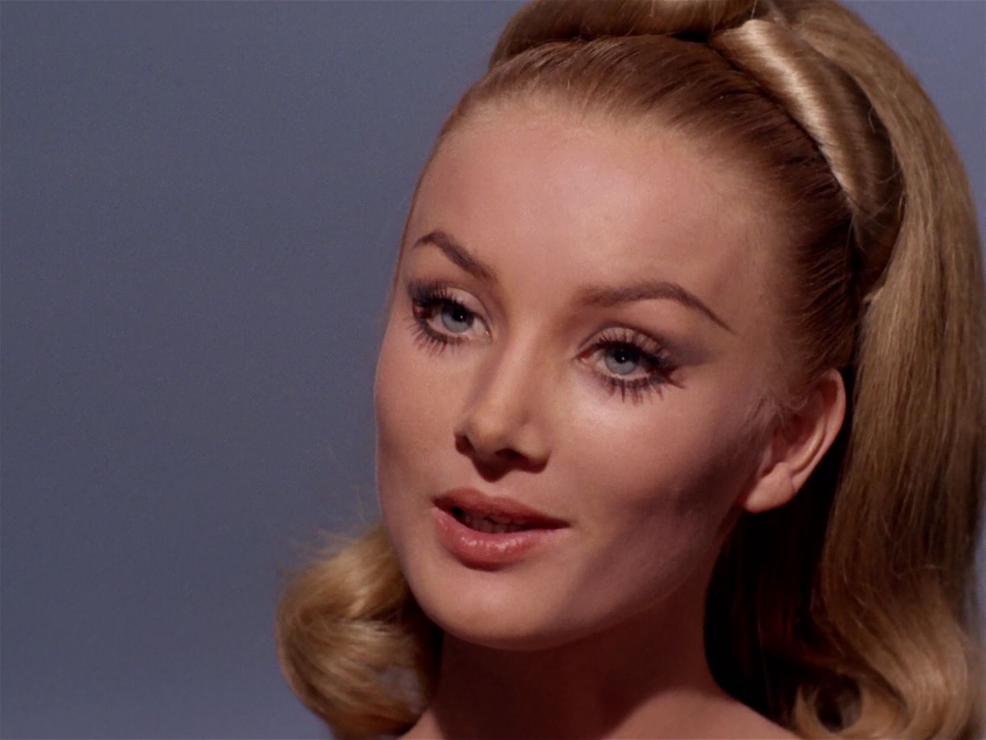 ariane179254_StarTrek_2x22_ByAnyOtherName_2752.jpg