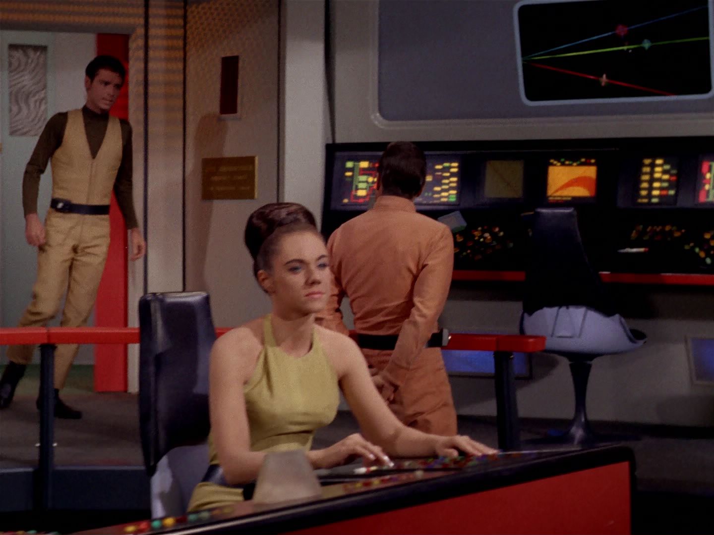 ariane179254_StarTrek_2x22_ByAnyOtherName_2763.jpg