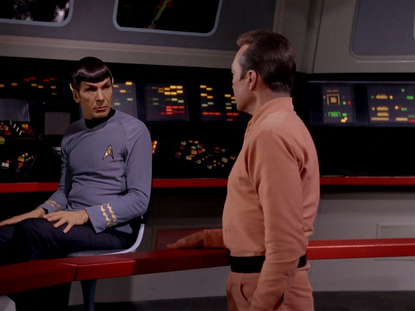 ariane179254_StarTrek_2x22_ByAnyOtherName_2875.jpg