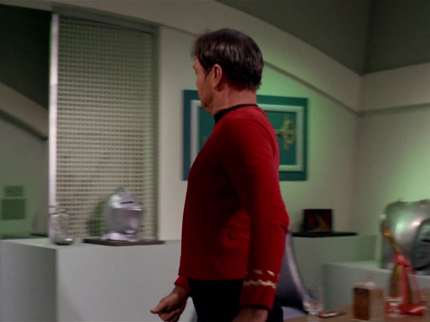 ariane179254_StarTrek_2x22_ByAnyOtherName_2926.jpg