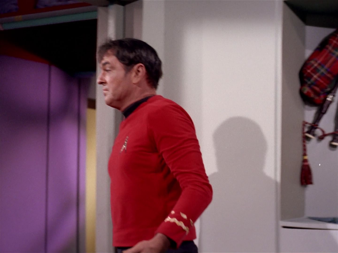 ariane179254_StarTrek_2x22_ByAnyOtherName_2942.jpg