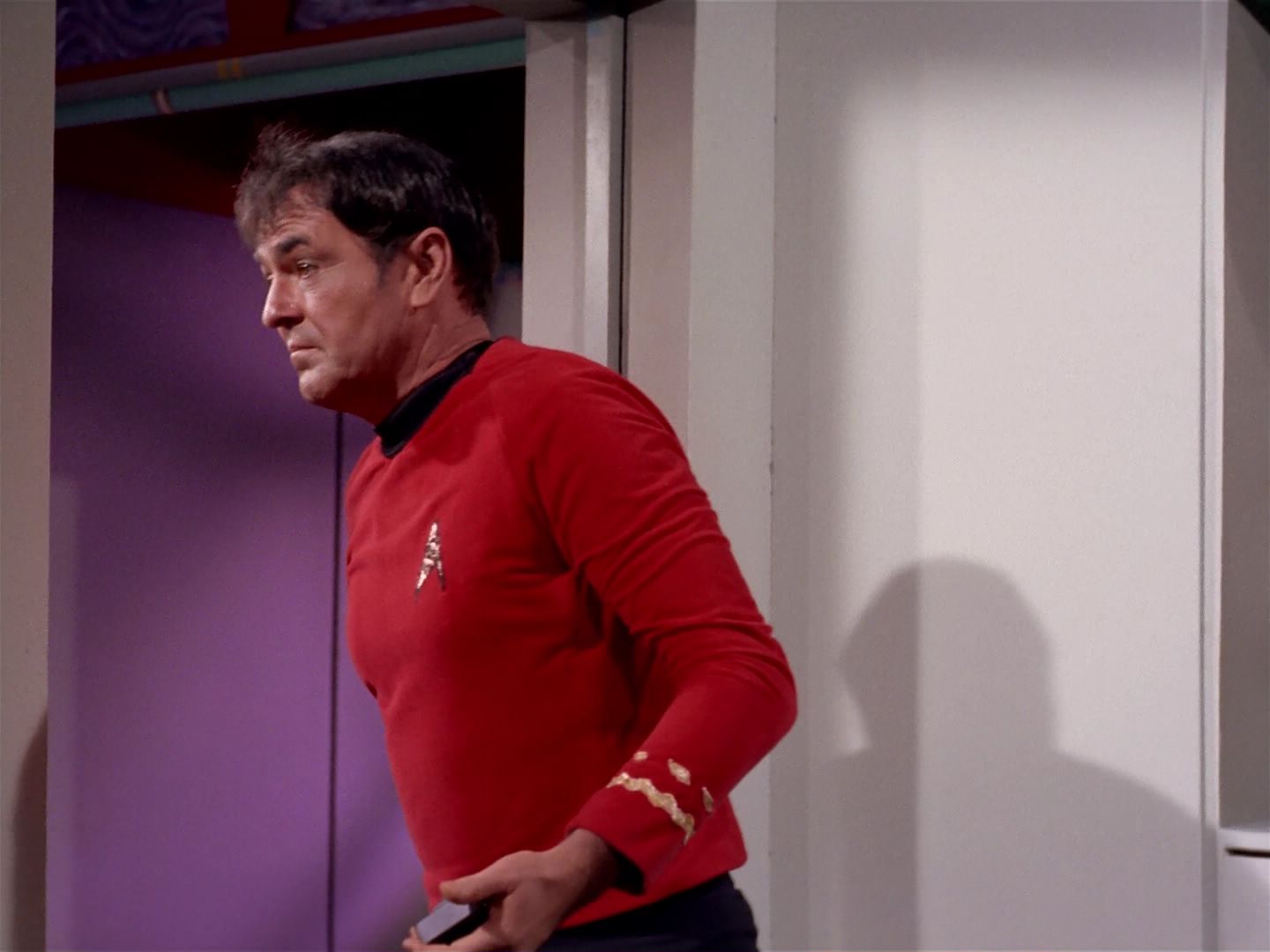 ariane179254_StarTrek_2x22_ByAnyOtherName_2943.jpg