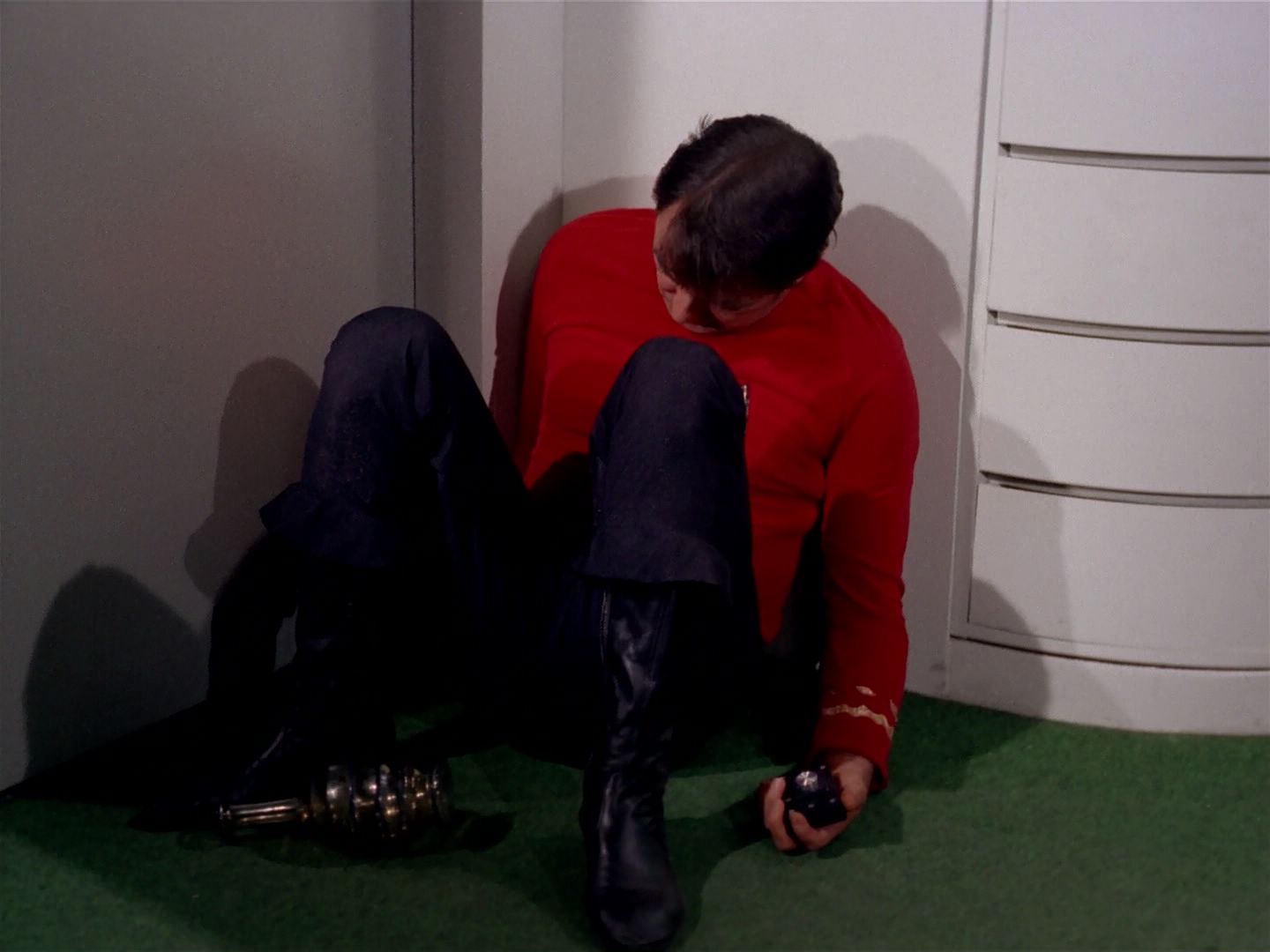 ariane179254_StarTrek_2x22_ByAnyOtherName_2955.jpg