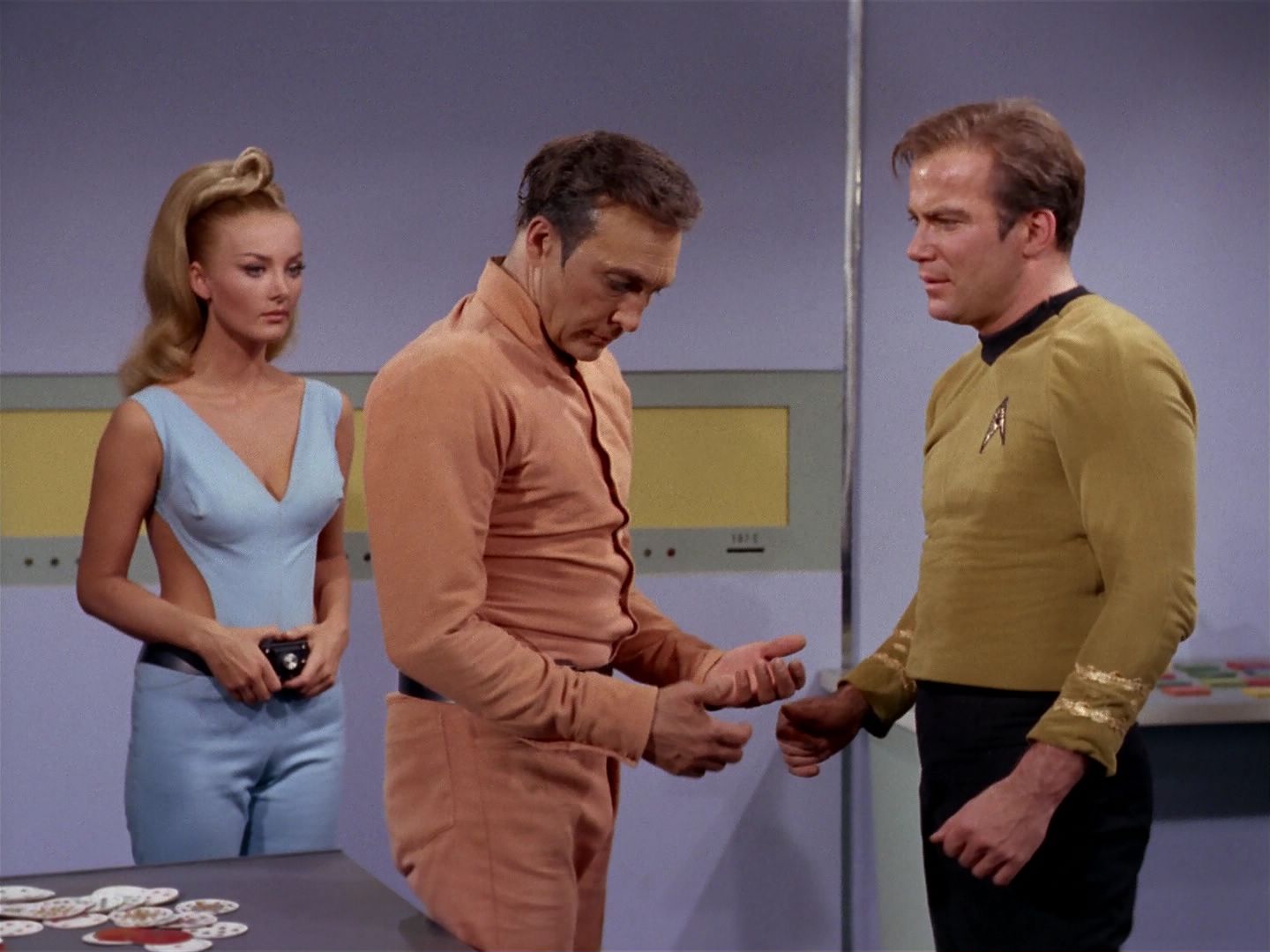 ariane179254_StarTrek_2x22_ByAnyOtherName_3147.jpg