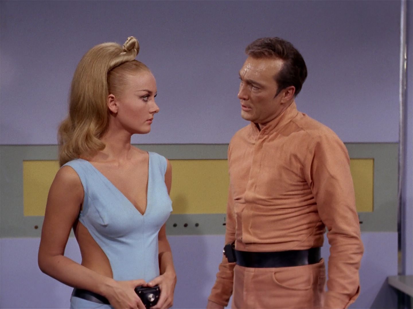 ariane179254_StarTrek_2x22_ByAnyOtherName_3165.jpg