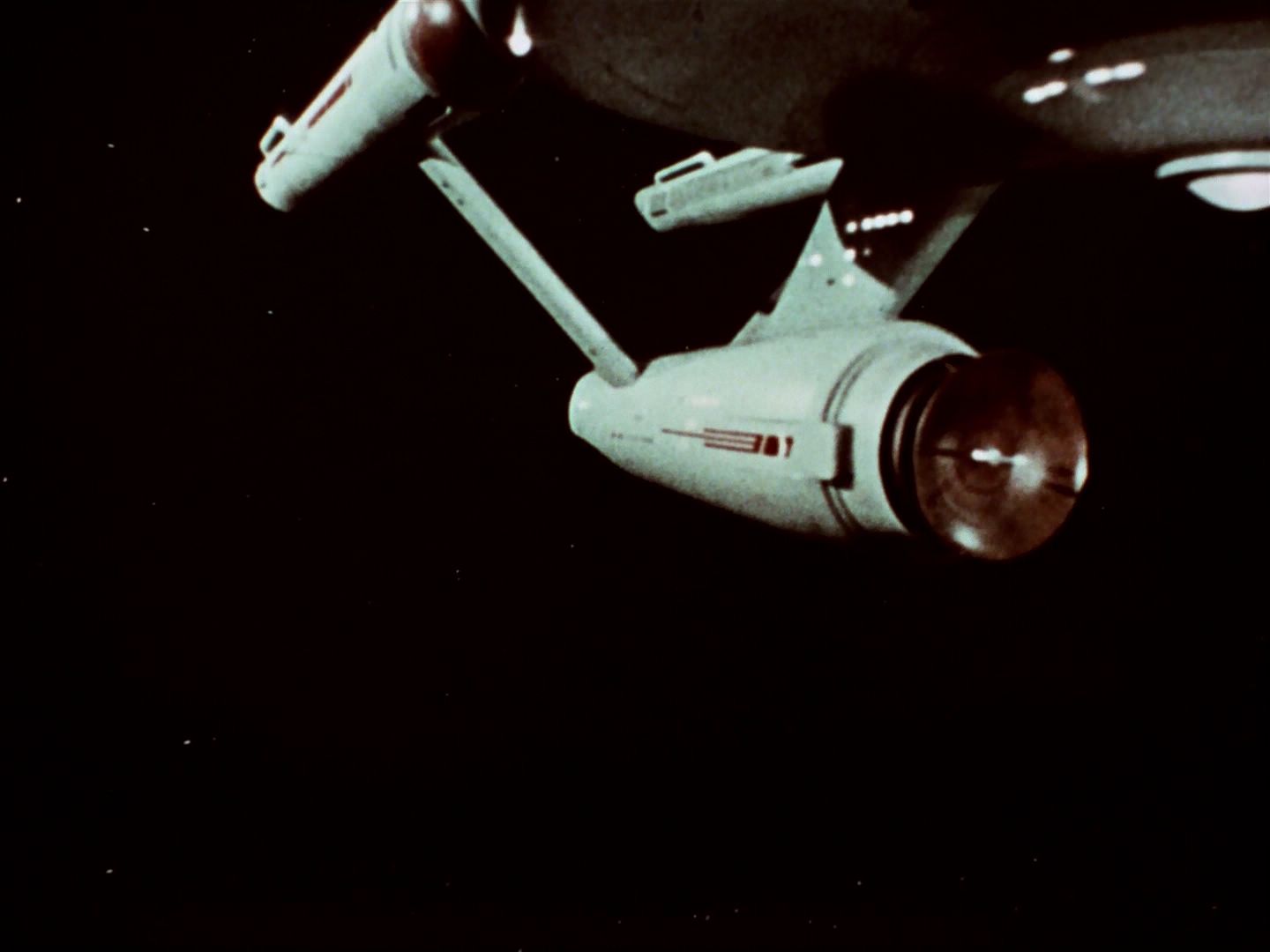 ariane179254_StarTrek_2x23_TheOmegaGlory_0006.jpg