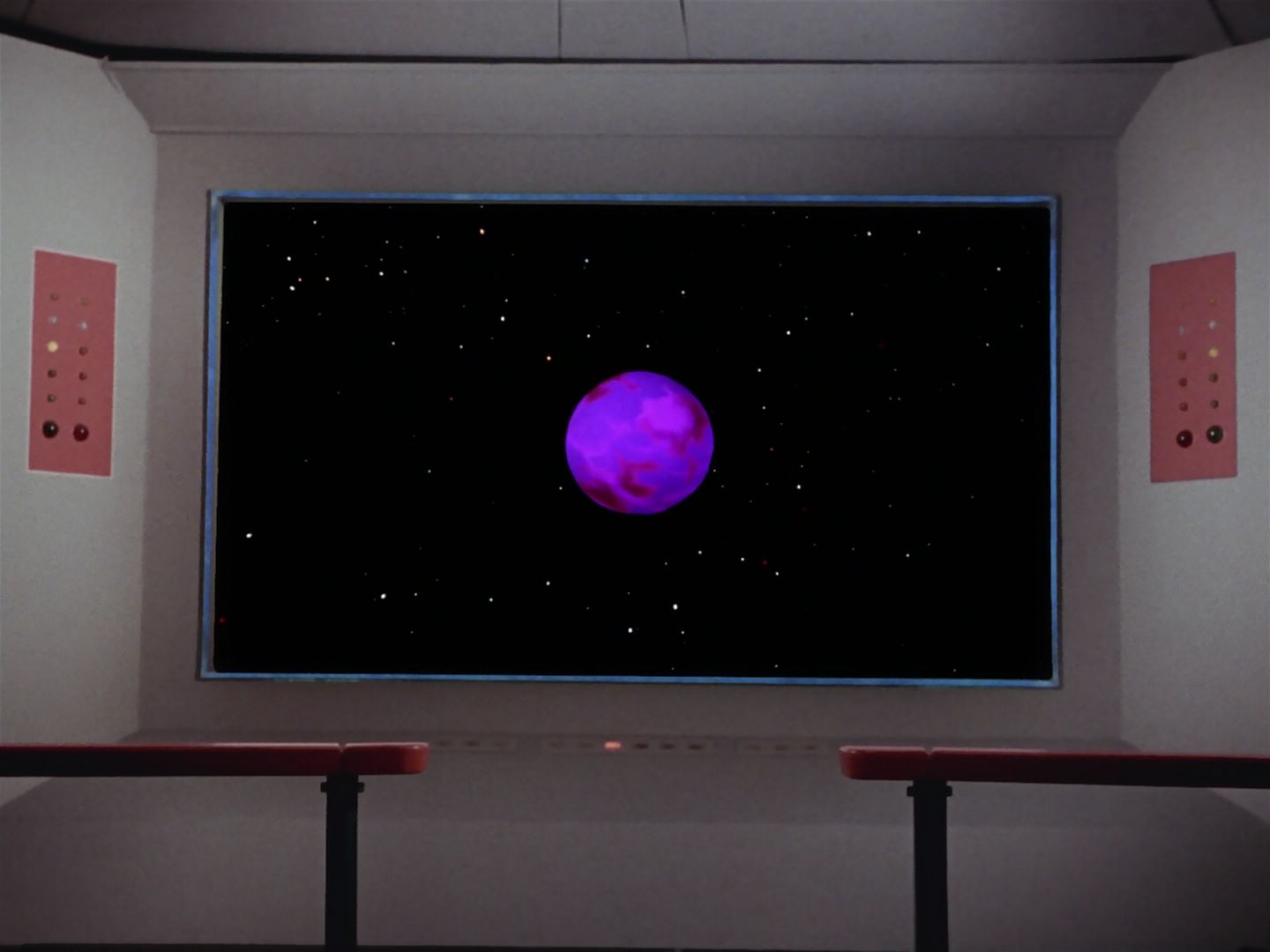 ariane179254_StarTrek_2x23_TheOmegaGlory_0067.jpg