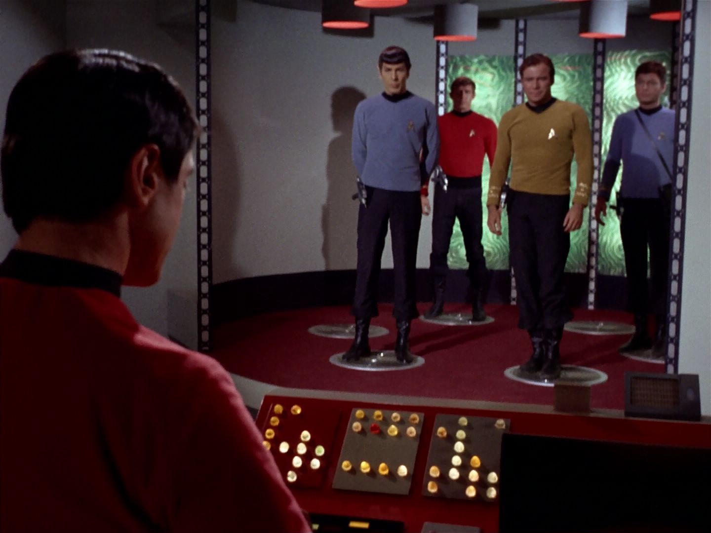 ariane179254_StarTrek_2x23_TheOmegaGlory_0104.jpg