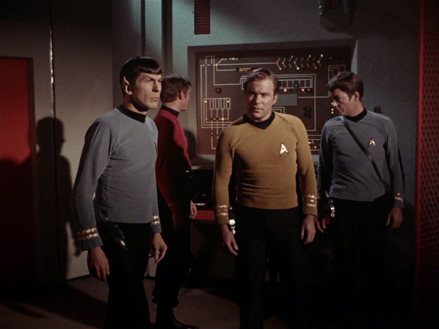 ariane179254_StarTrek_2x23_TheOmegaGlory_0121.jpg