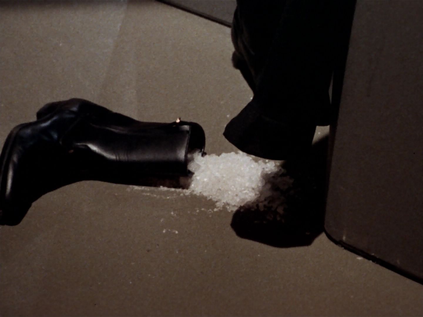ariane179254_StarTrek_2x23_TheOmegaGlory_0151.jpg
