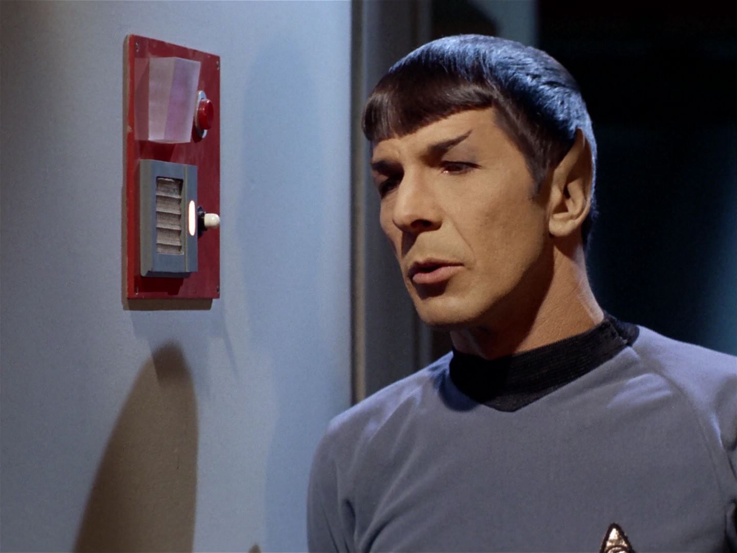 ariane179254_StarTrek_2x23_TheOmegaGlory_0269.jpg