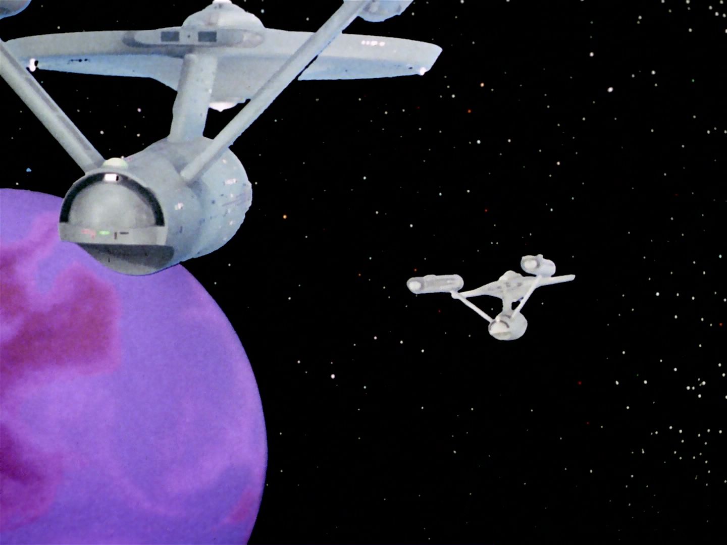 ariane179254_StarTrek_2x23_TheOmegaGlory_0286.jpg