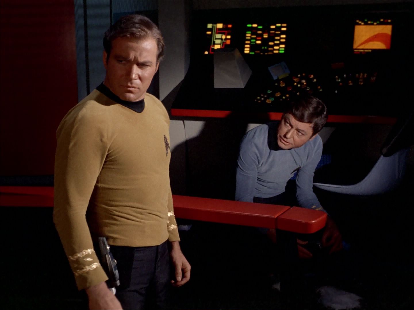 ariane179254_StarTrek_2x23_TheOmegaGlory_0347.jpg