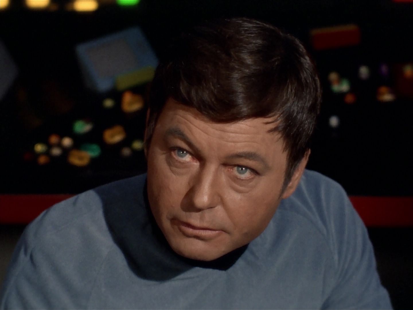 ariane179254_StarTrek_2x23_TheOmegaGlory_0352.jpg
