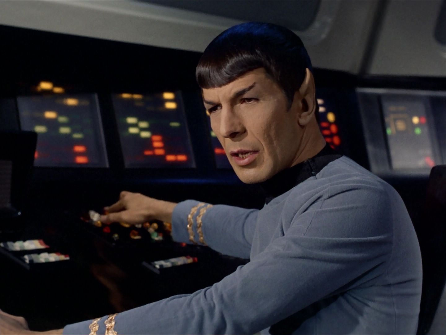 ariane179254_StarTrek_2x23_TheOmegaGlory_0378.jpg