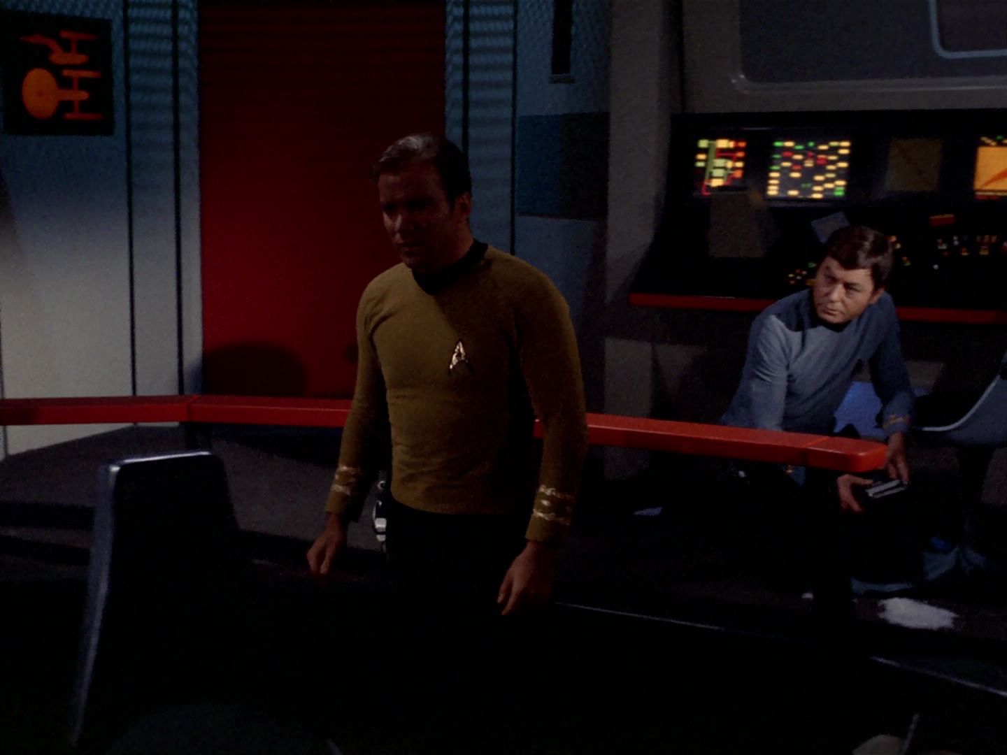 ariane179254_StarTrek_2x23_TheOmegaGlory_0380.jpg