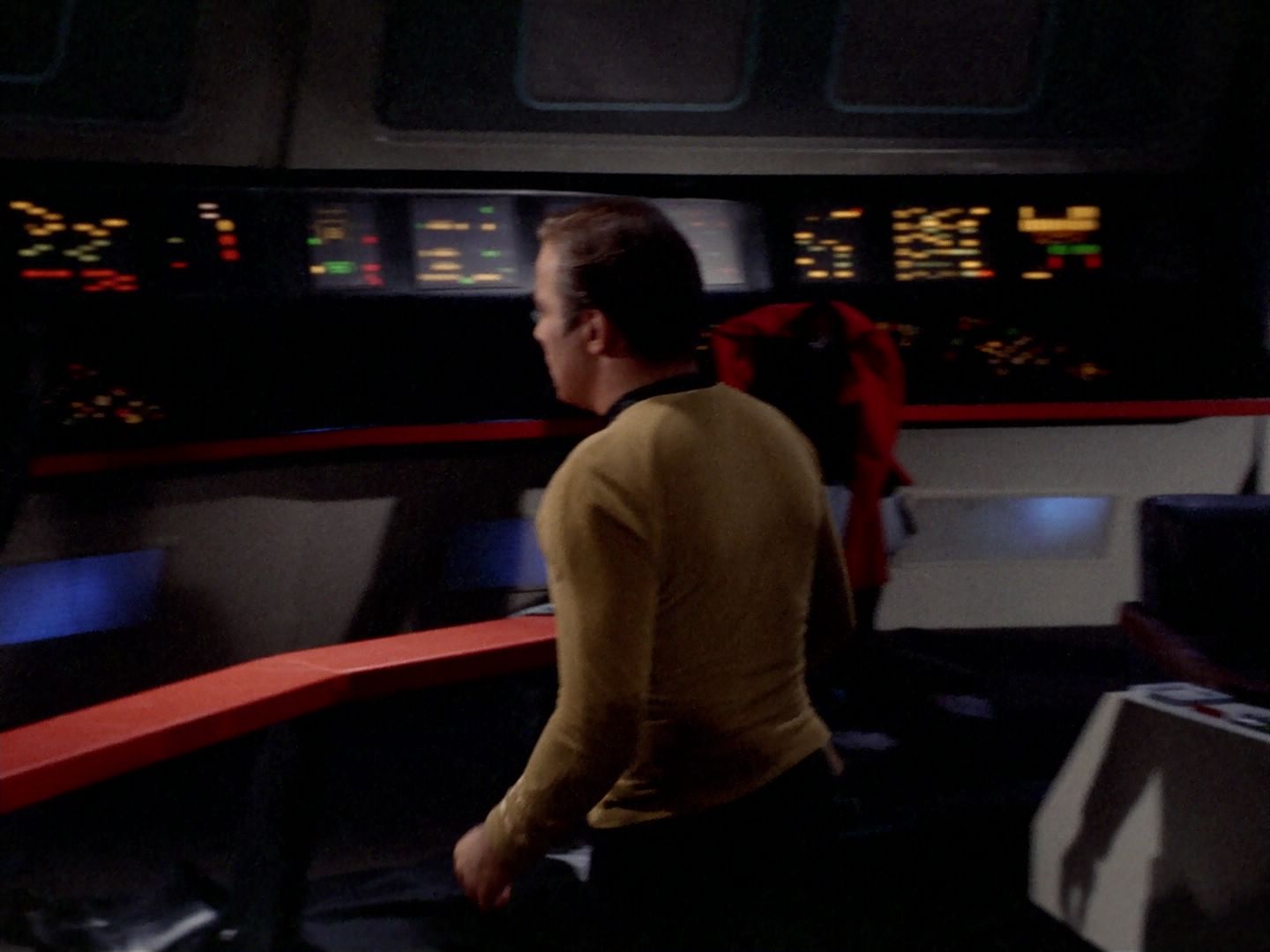 ariane179254_StarTrek_2x23_TheOmegaGlory_0385.jpg