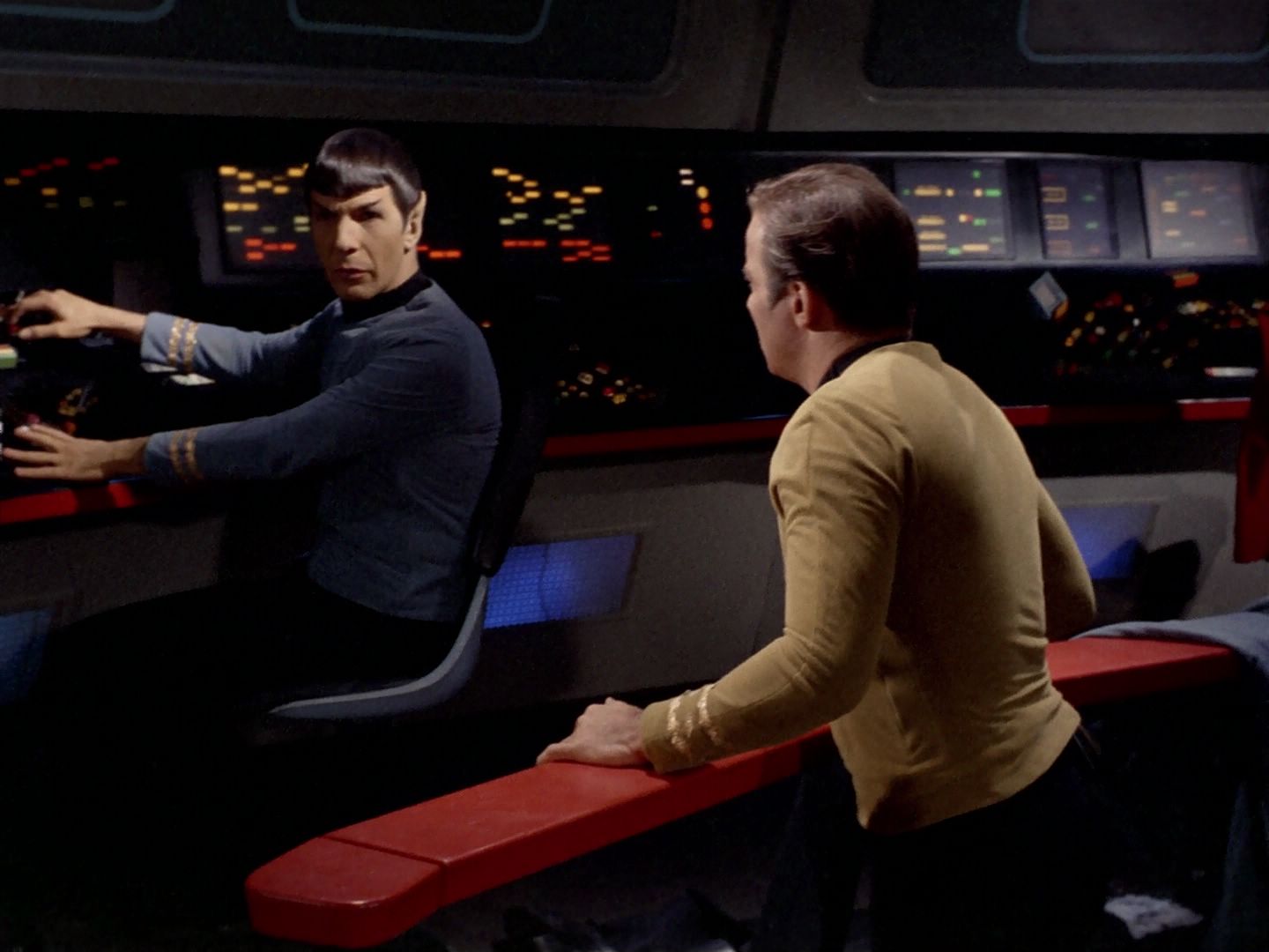 ariane179254_StarTrek_2x23_TheOmegaGlory_0387.jpg