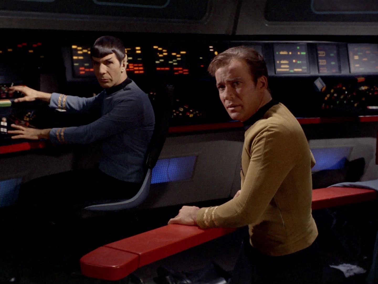 ariane179254_StarTrek_2x23_TheOmegaGlory_0391.jpg