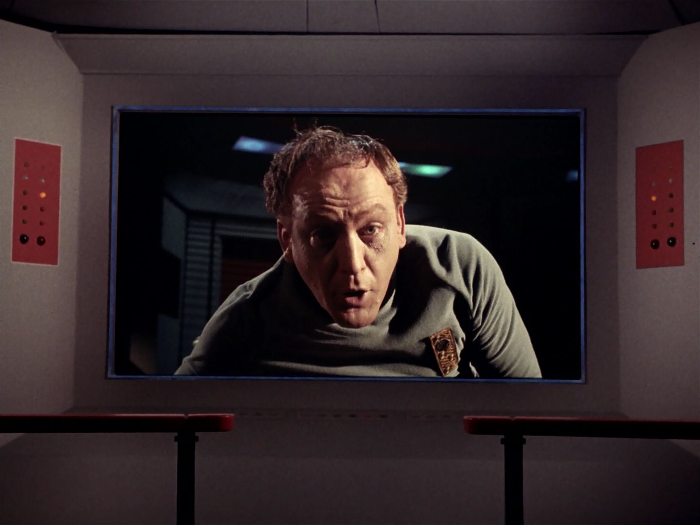 ariane179254_StarTrek_2x23_TheOmegaGlory_0420.jpg