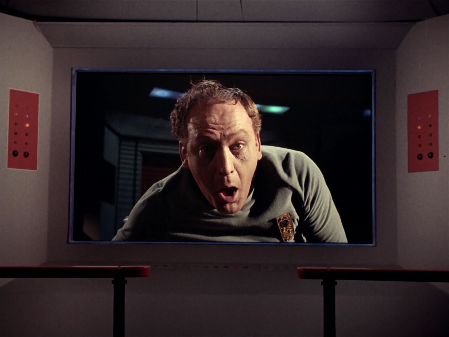 ariane179254_StarTrek_2x23_TheOmegaGlory_0421.jpg