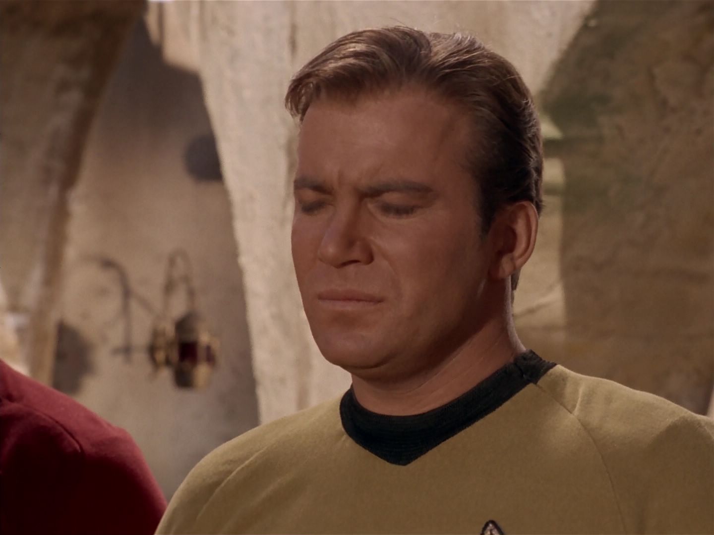 ariane179254_StarTrek_2x23_TheOmegaGlory_0578.jpg
