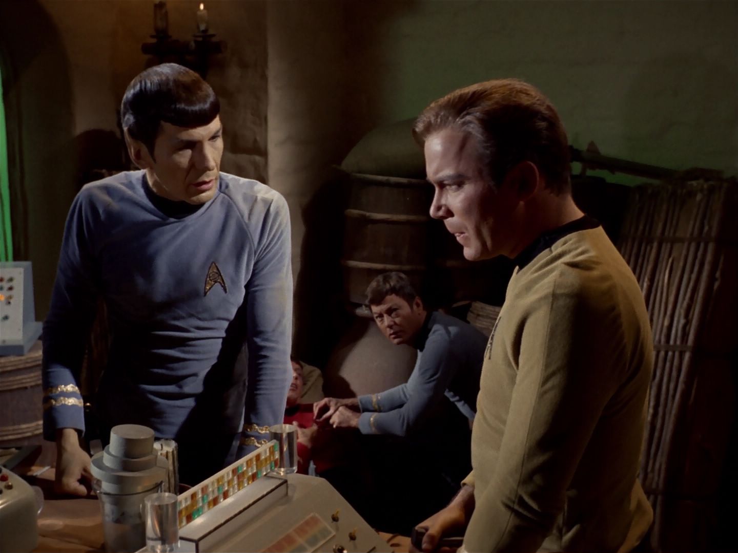 ariane179254_StarTrek_2x23_TheOmegaGlory_0803.jpg
