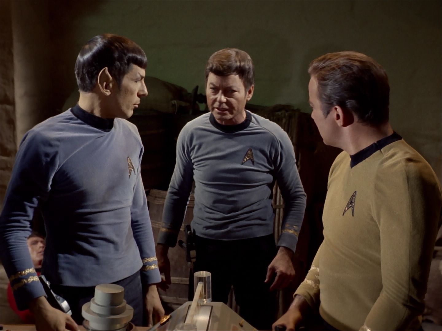 ariane179254_StarTrek_2x23_TheOmegaGlory_0810.jpg