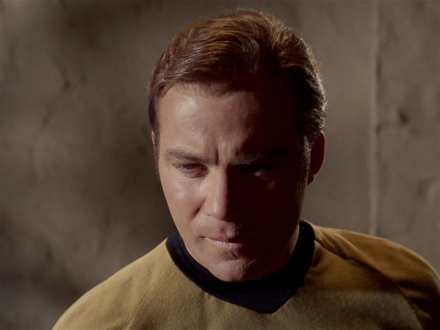 ariane179254_StarTrek_2x23_TheOmegaGlory_0835.jpg