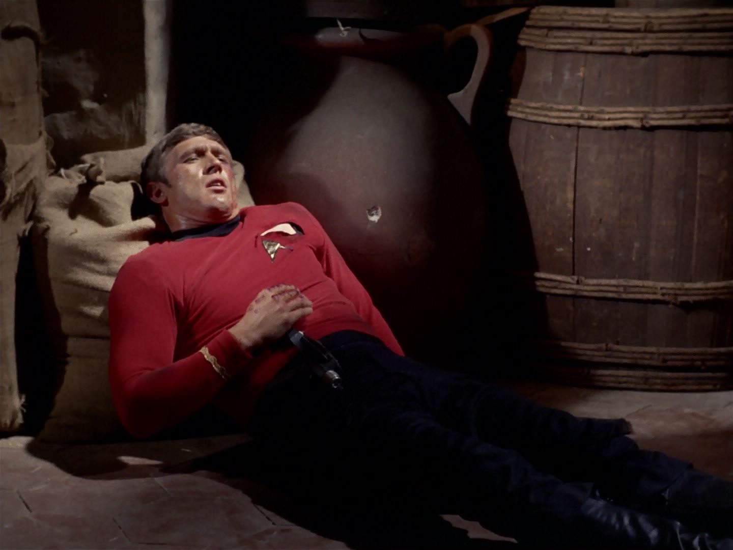 ariane179254_StarTrek_2x23_TheOmegaGlory_0859.jpg