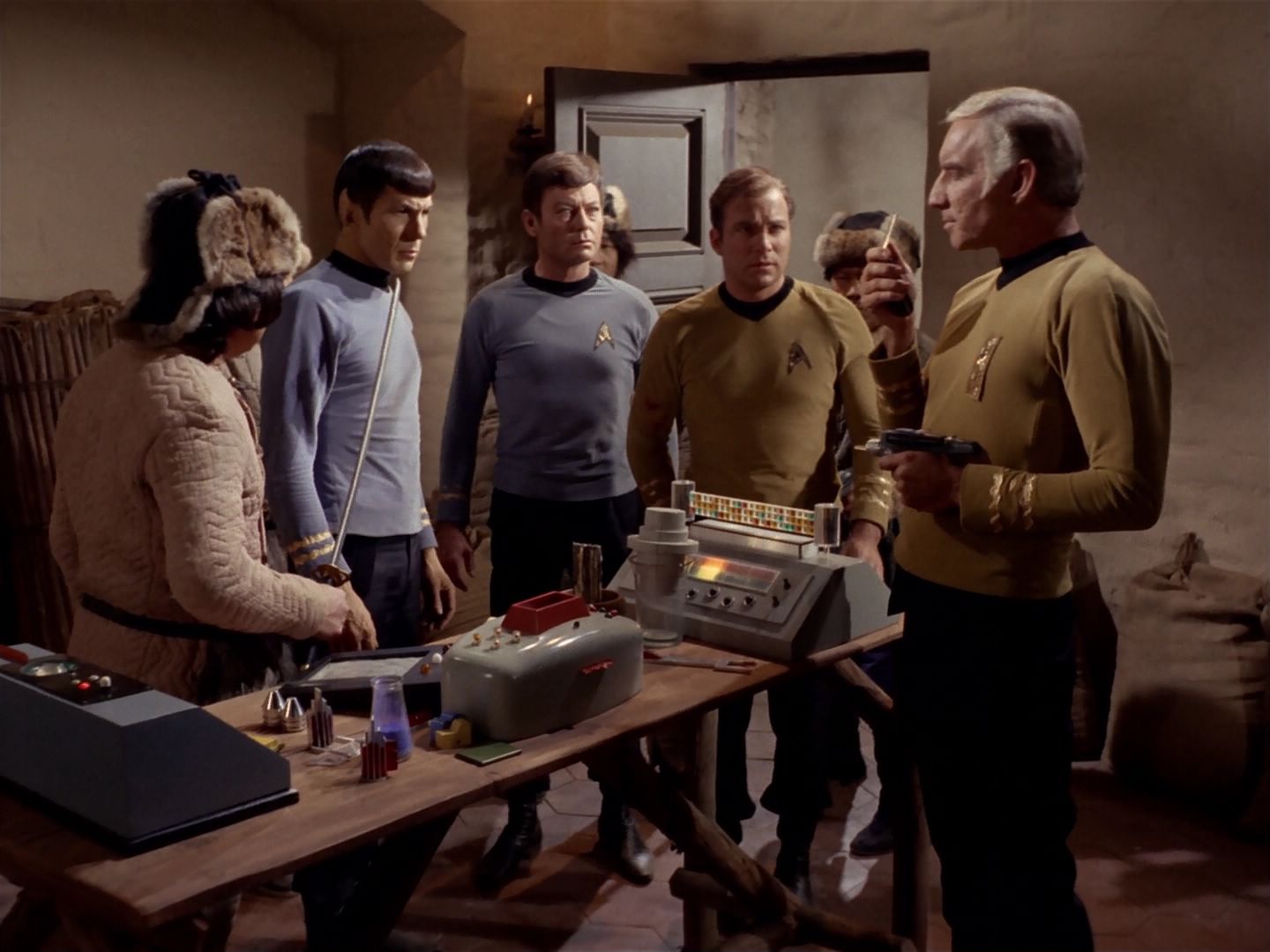 ariane179254_StarTrek_2x23_TheOmegaGlory_0904.jpg