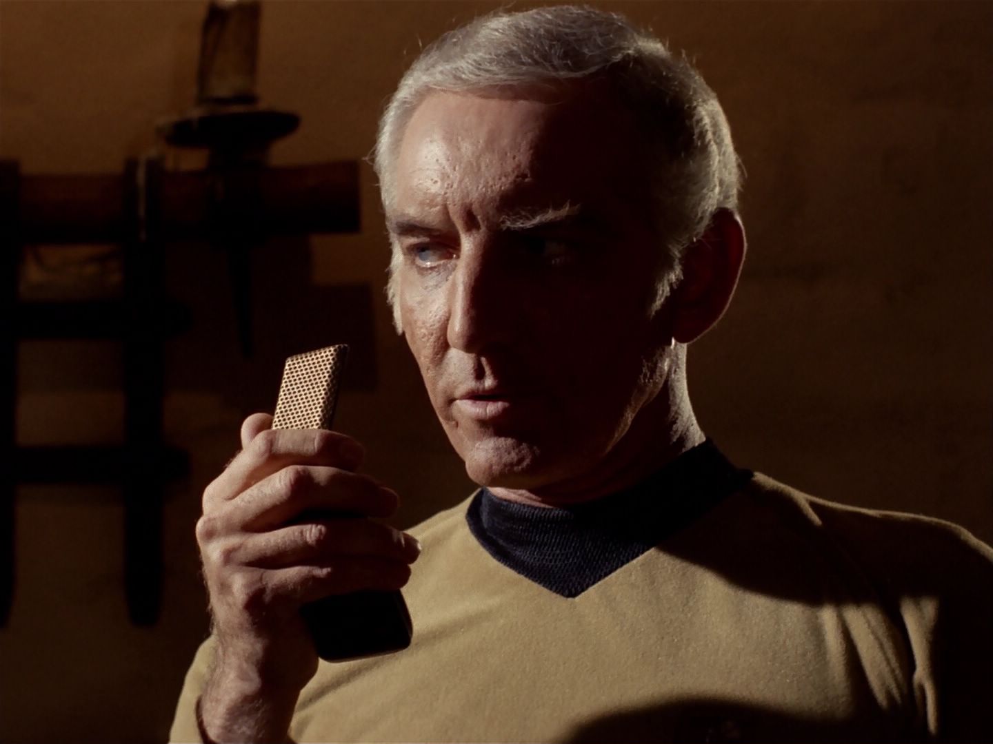 ariane179254_StarTrek_2x23_TheOmegaGlory_0910.jpg