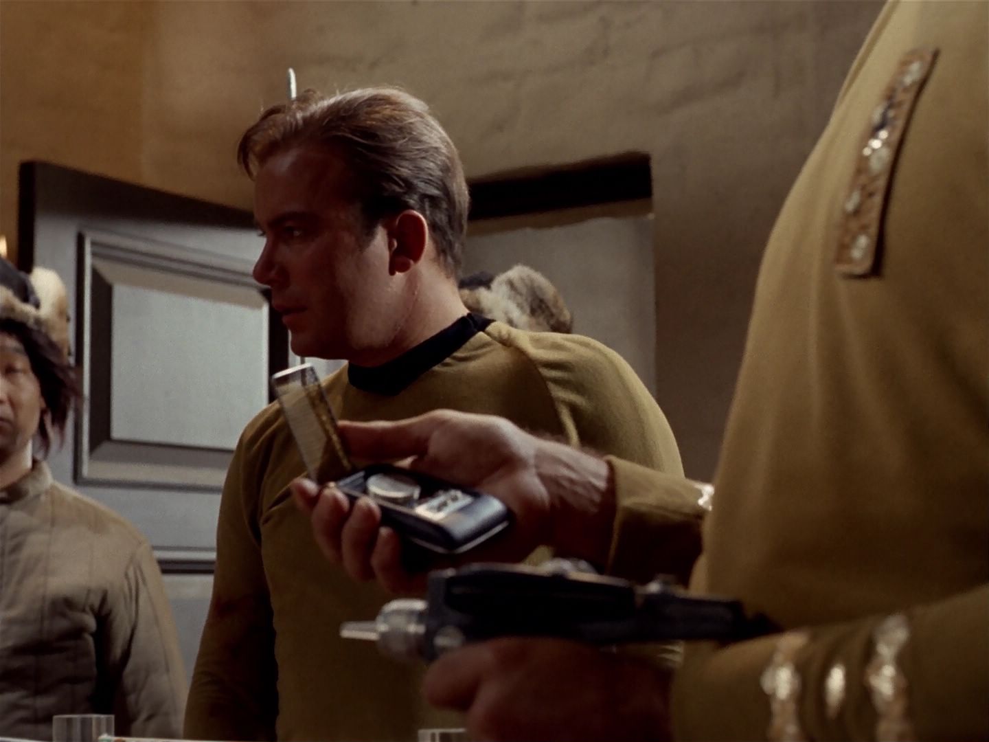 ariane179254_StarTrek_2x23_TheOmegaGlory_0931.jpg
