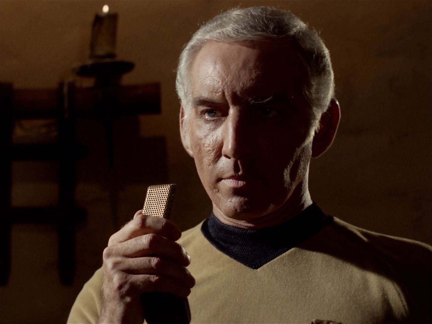 ariane179254_StarTrek_2x23_TheOmegaGlory_0951.jpg