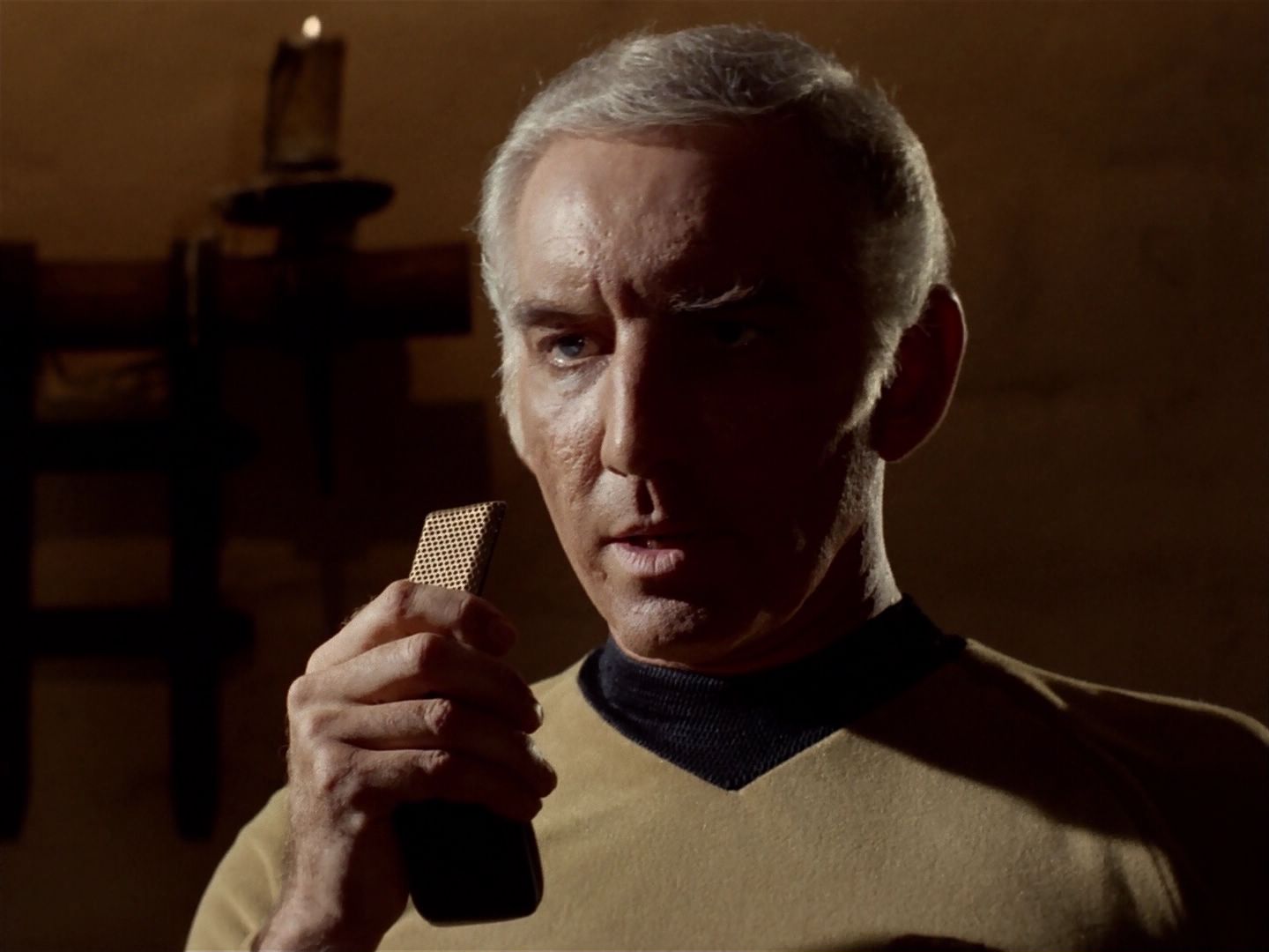 ariane179254_StarTrek_2x23_TheOmegaGlory_0952.jpg