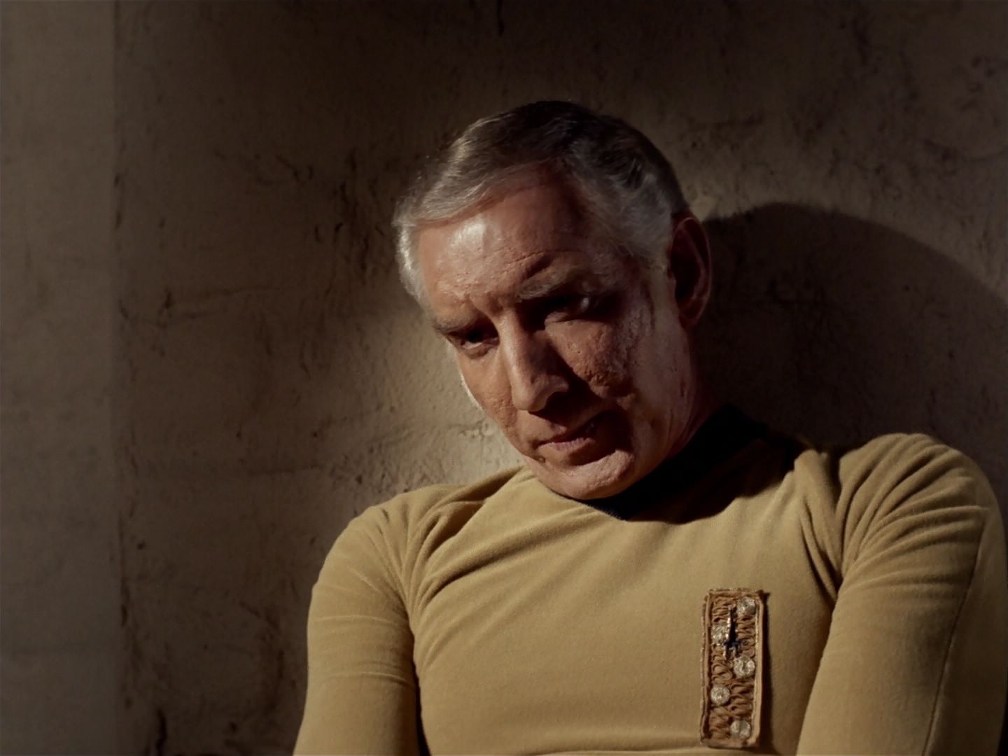 ariane179254_StarTrek_2x23_TheOmegaGlory_1023.jpg