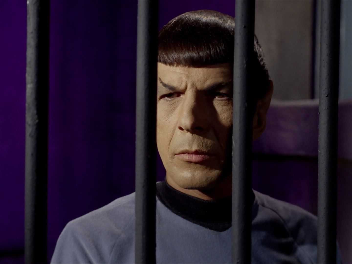ariane179254_StarTrek_2x23_TheOmegaGlory_1263.jpg