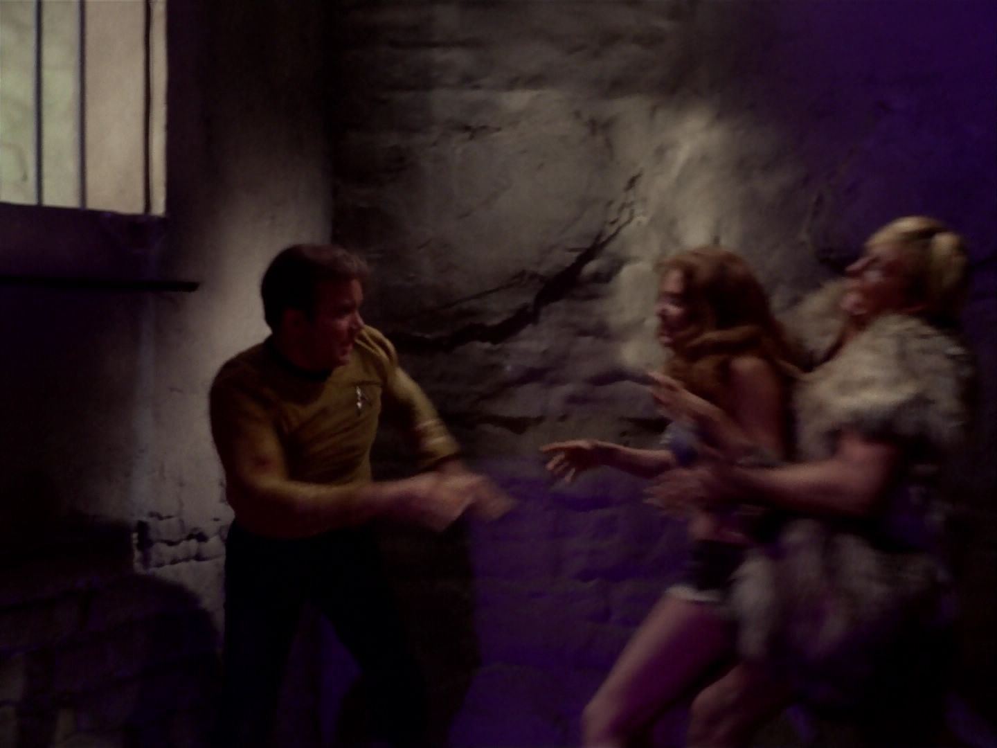 ariane179254_StarTrek_2x23_TheOmegaGlory_1270.jpg
