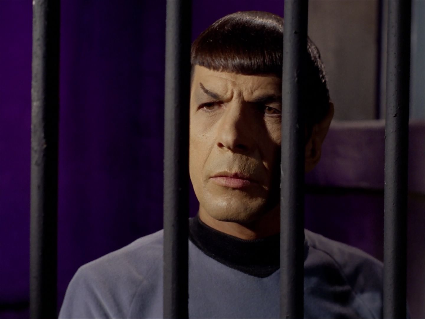 ariane179254_StarTrek_2x23_TheOmegaGlory_1294.jpg