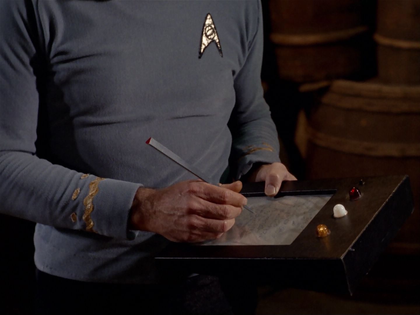 ariane179254_StarTrek_2x23_TheOmegaGlory_1343.jpg