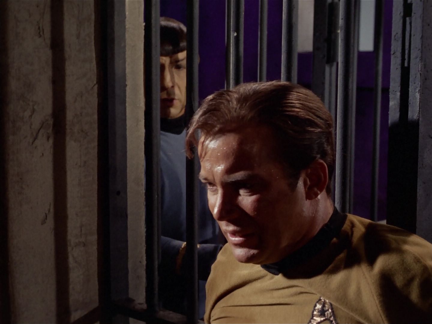 ariane179254_StarTrek_2x23_TheOmegaGlory_1384.jpg