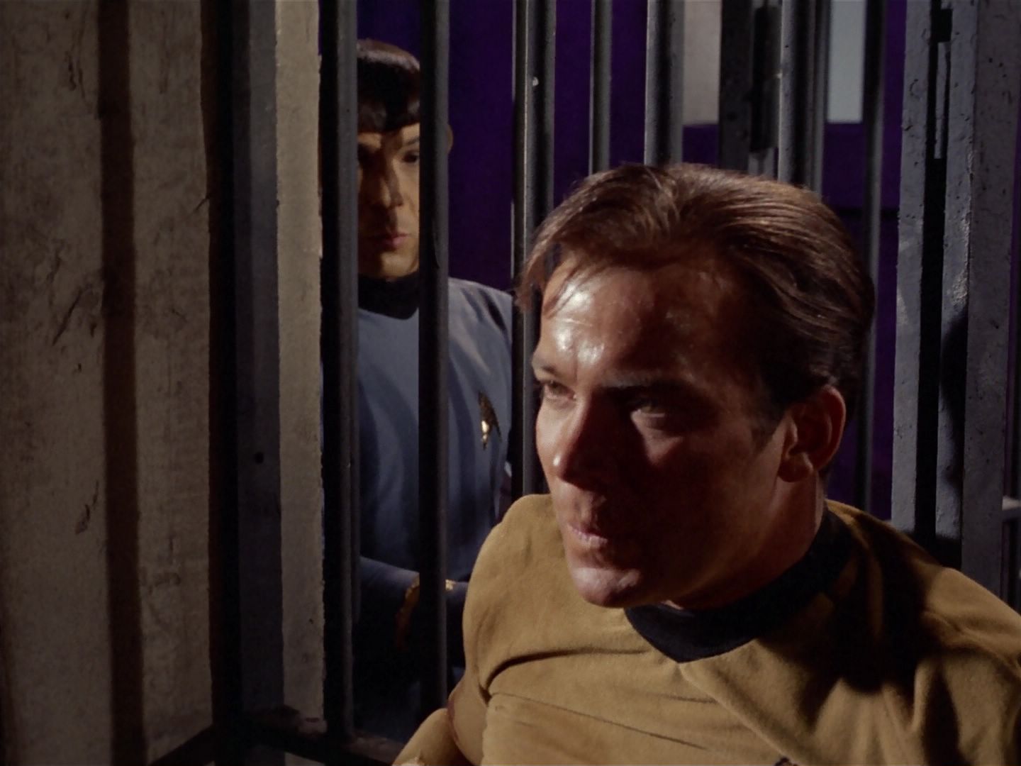 ariane179254_StarTrek_2x23_TheOmegaGlory_1388.jpg