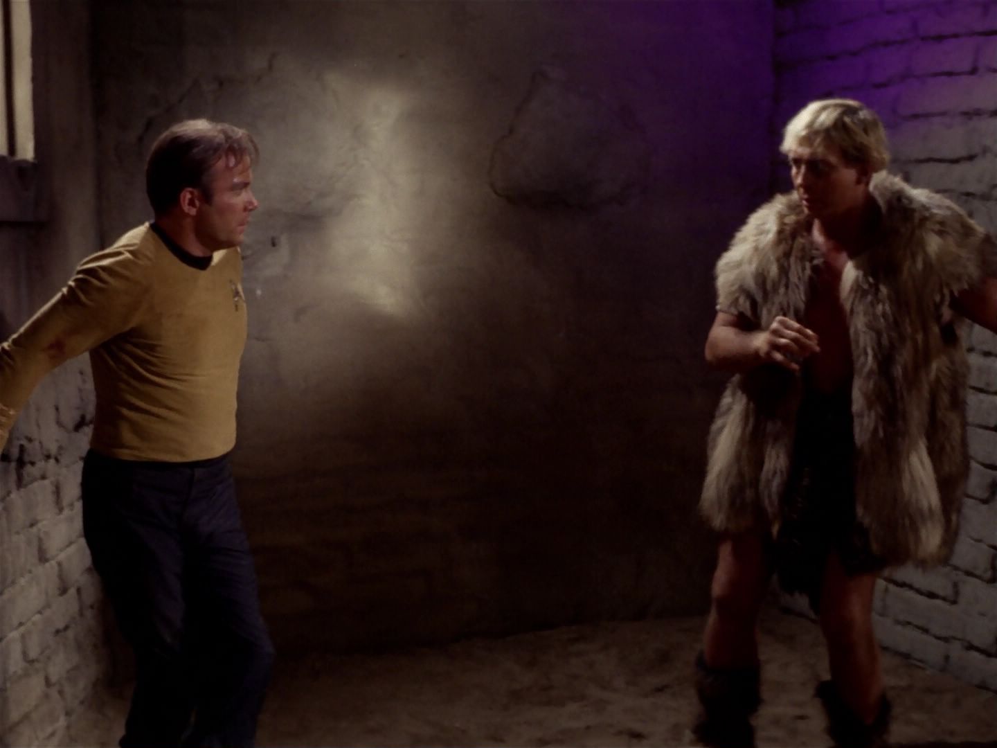 ariane179254_StarTrek_2x23_TheOmegaGlory_1409.jpg