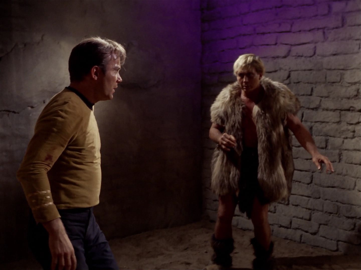 ariane179254_StarTrek_2x23_TheOmegaGlory_1412.jpg