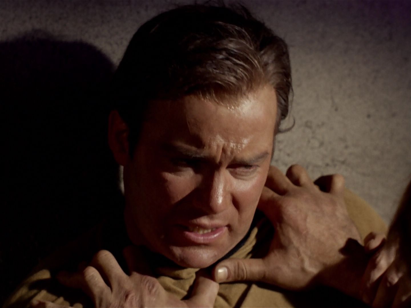 ariane179254_StarTrek_2x23_TheOmegaGlory_1443.jpg