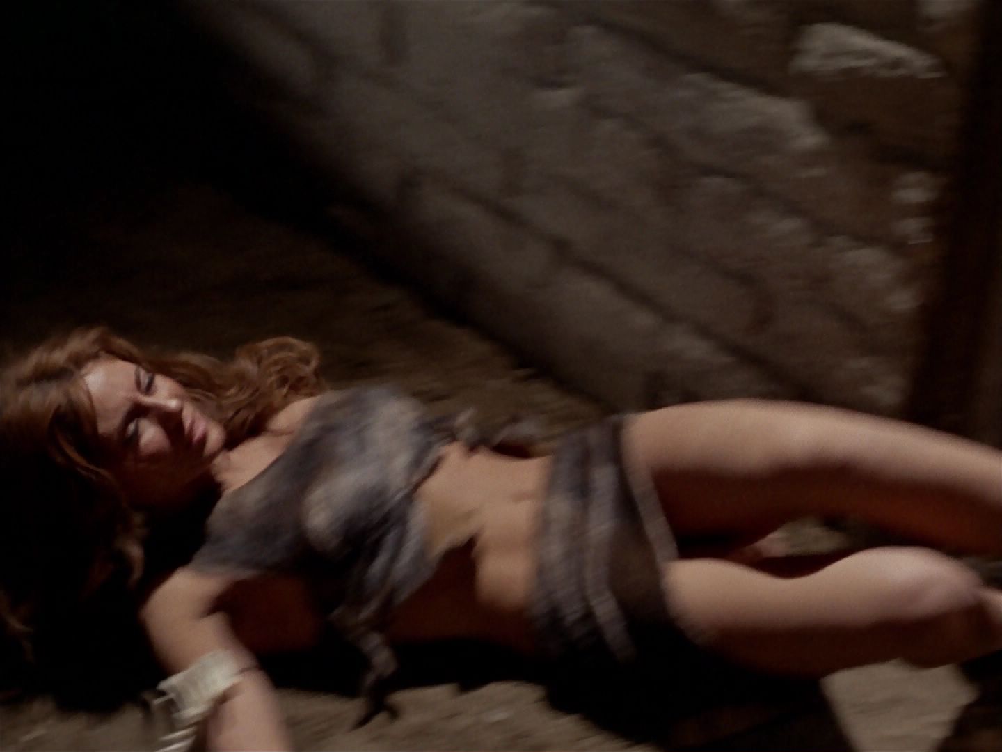 ariane179254_StarTrek_2x23_TheOmegaGlory_1464.jpg